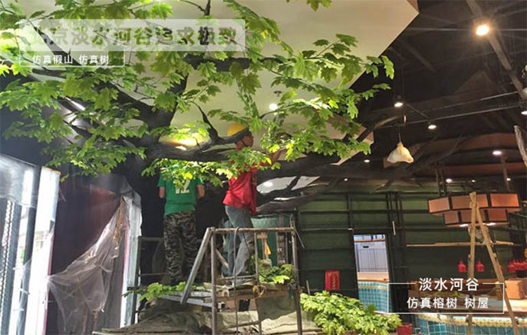 仿真樹不受地域限制受使用環境場景影響小可在各種場所下放置