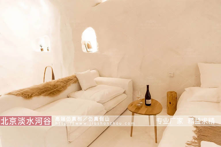 7張洞穴客棧酒店案例圖片展示不同創(chuàng)作風(fēng)格